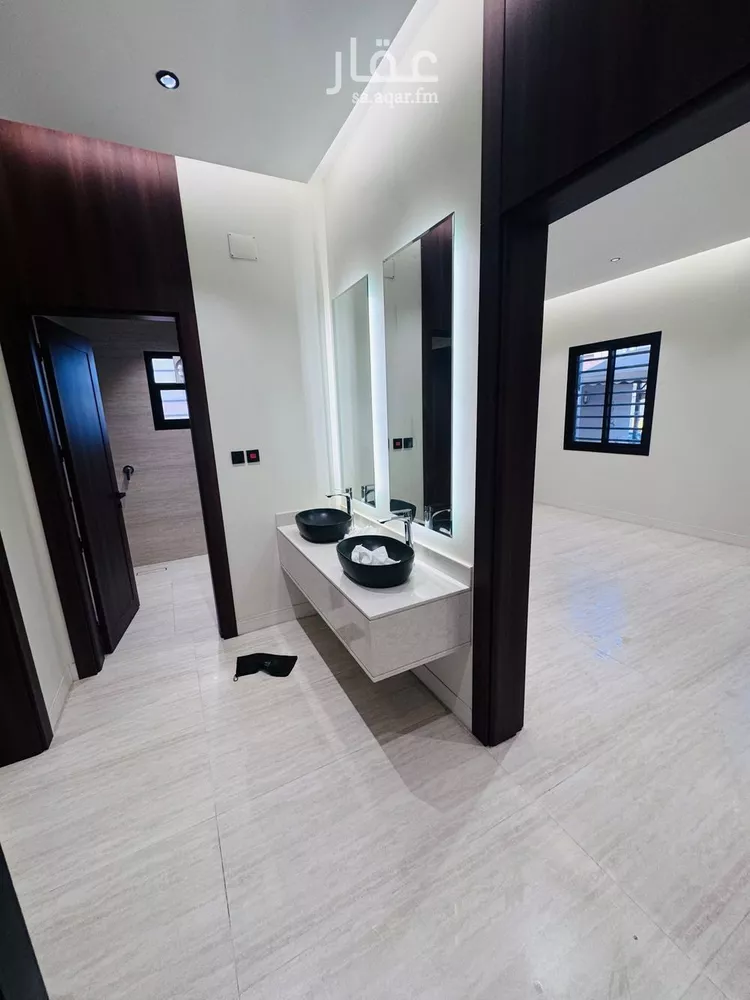 Floor for Sale in Jazan As Suways 8