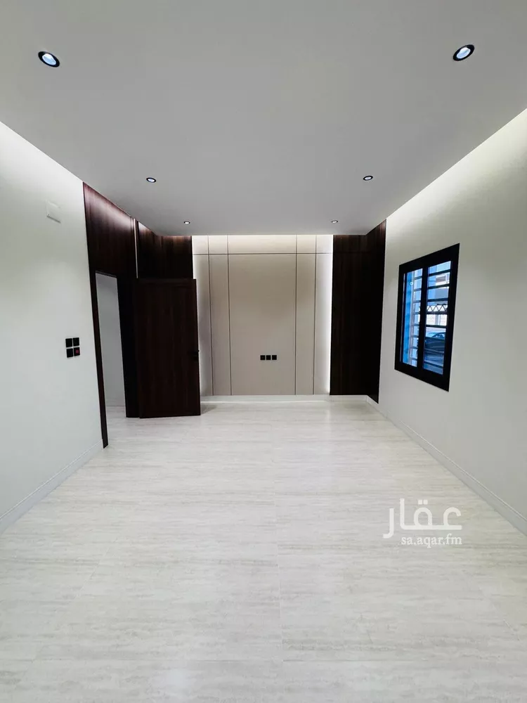 Floor for Sale in Jazan As Suways 11