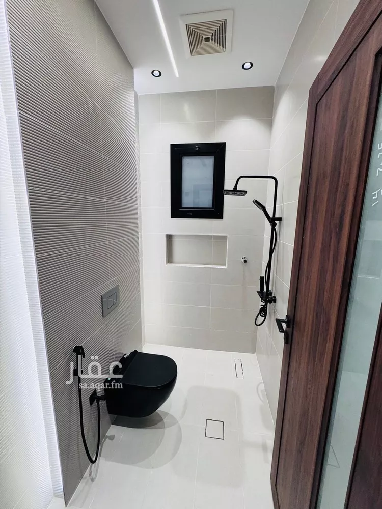 Floor for Sale in Jazan As Suways 13
