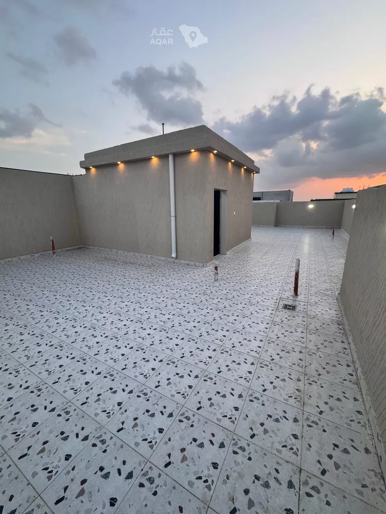 Villa for Sale in Abu `Arish Al Aseelh 17