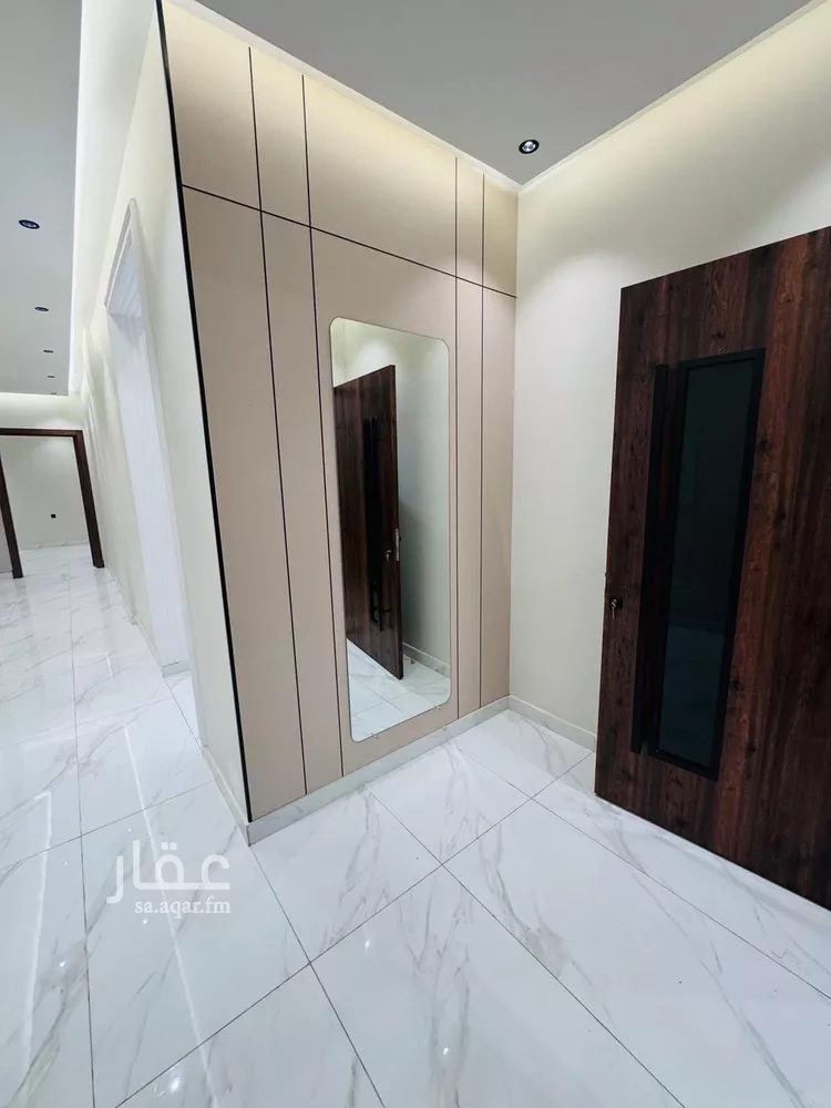 شقة للبيع في شارع القيرواني, حي الرحاب 1, مدينة جازان, منطقة جازان صورة 2