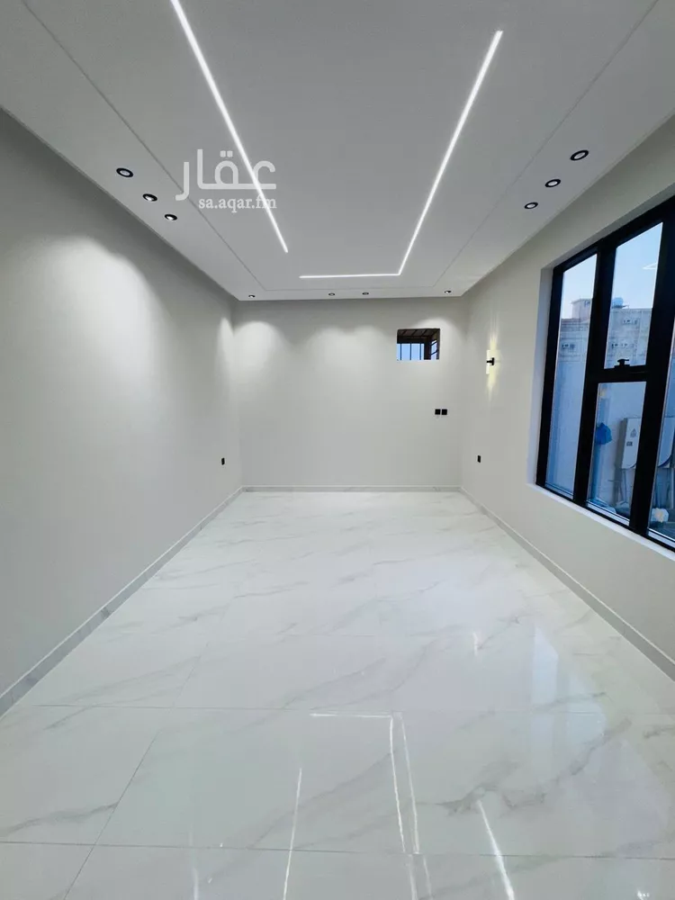 Floor for Sale in Jazan As Suways 8