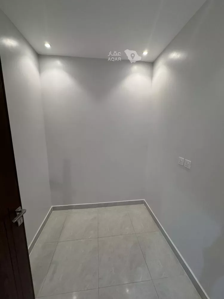 شقة للبيع في شارع المحمدية 2 19, حي المحمدية 2, مدينة جازان, منطقة جازان 9