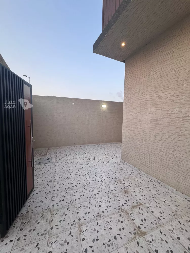 Villa for Sale in Abu `Arish Al Aseelh 2