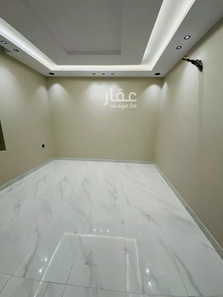 شقة للبيع في شارع ام المؤمنين جويرية بنت الحارث, حي الرحاب 2, مدينة جازان, منطقة جازان صورة 3