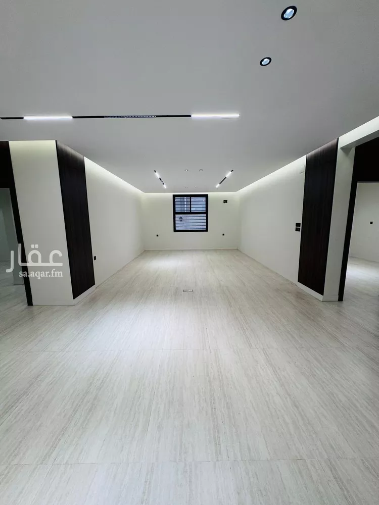 Floor for Sale in Jazan As Suways 18