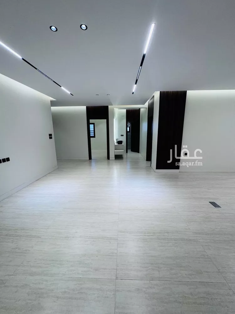 Floor for Sale in Jazan As Suways 7