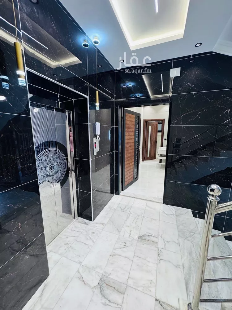 Floor for Sale in Jazan As Suways 9