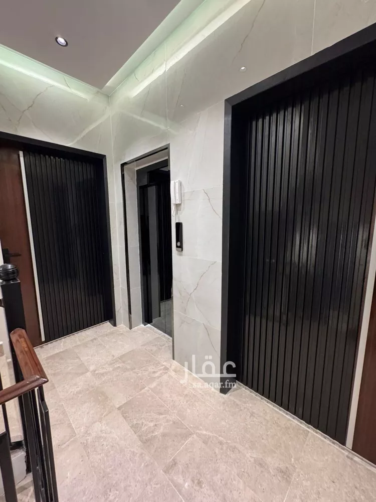 شقة للبيع في شارع شارع صلاح الدين الايوبي, حي الصفاء, مدينة جازان, منطقة جازان صورة 2