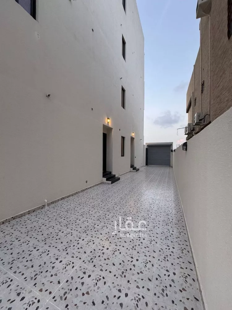 شقة للبيع في شارع شارع صلاح الدين الايوبي, حي الصفاء, مدينة جازان, منطقة جازان صورة 5