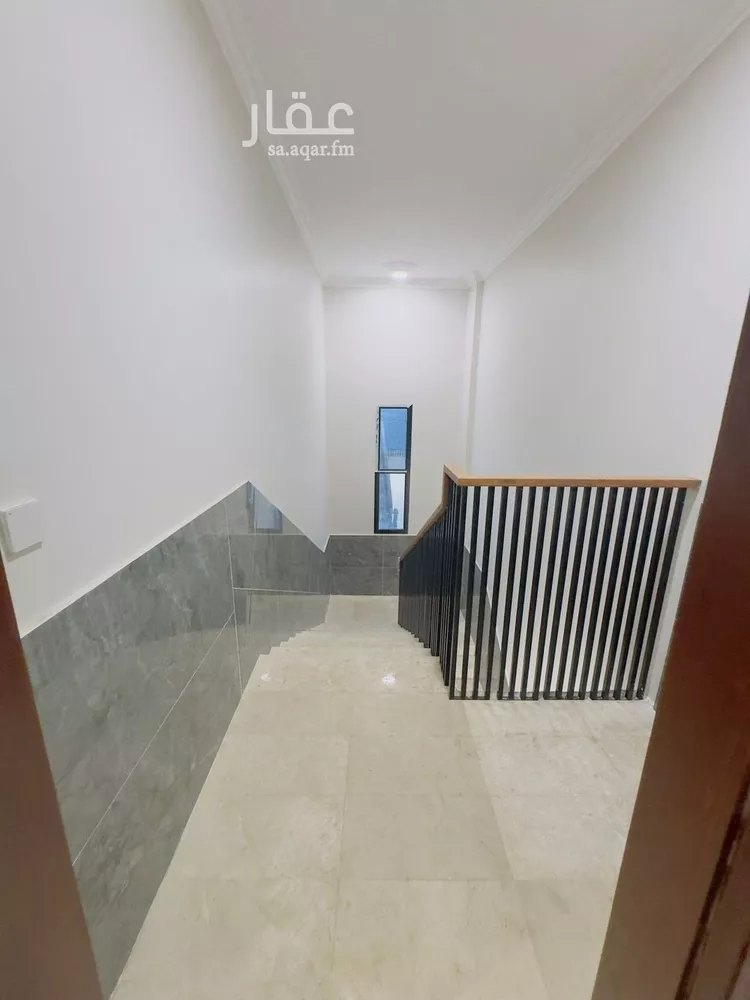 Floor for Sale in Jazan As Suways 19