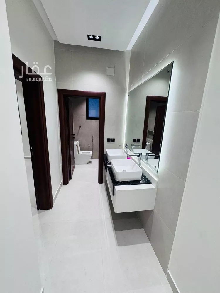 شقة للبيع في شارع يزيد بن اسد, حي المحمدية 2, مدينة جازان, منطقة جازان صورة 4