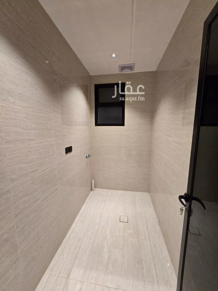 شقة للبيع في شارع شارع شهيد الدين ثم الوطن حسن يحيى مفرح الجابري, حي المطار, مدينة جازان, منطقة جازان صورة 3