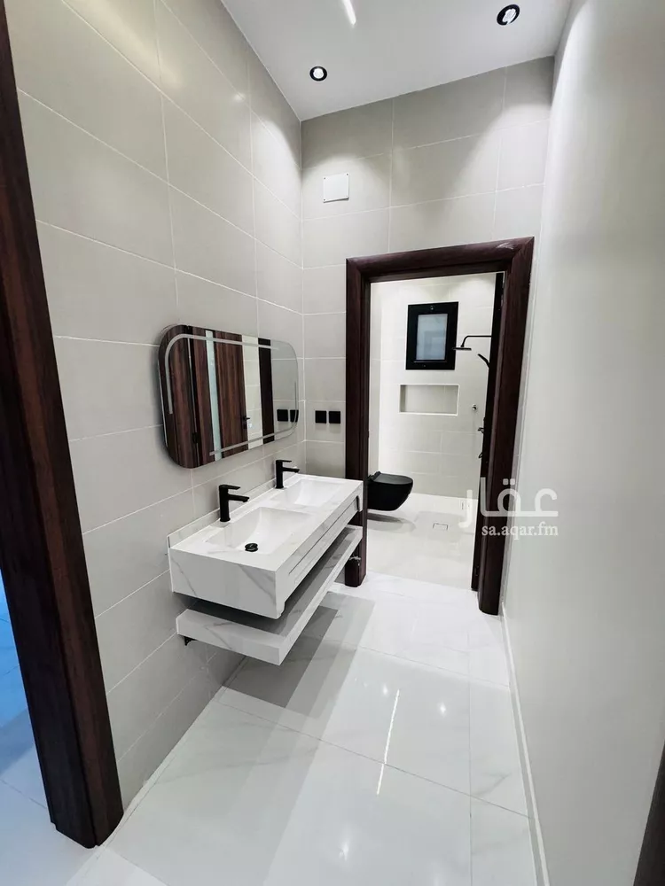 Floor for Sale in Jazan As Suways 17
