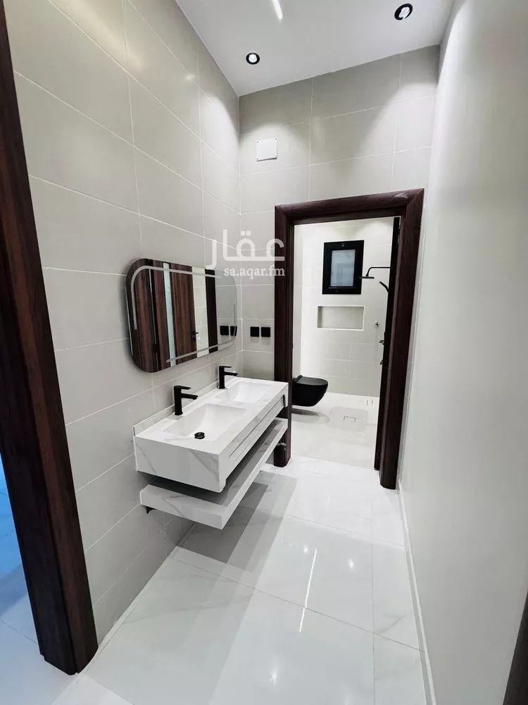 Floor for Sale in Jazan As Suways 17