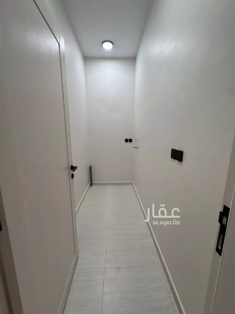 Floor for Sale in Jazan As Safaa 9