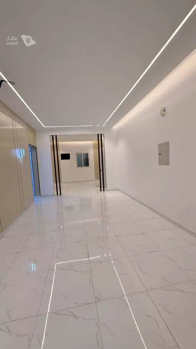 Floor for Sale in Jazan As Suways 3