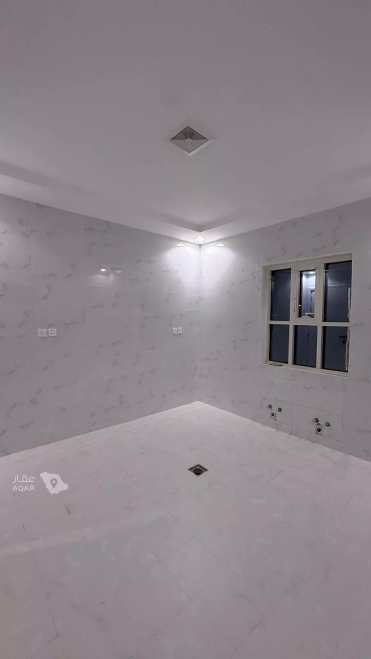 Floor for Sale in Jazan As Suways 12