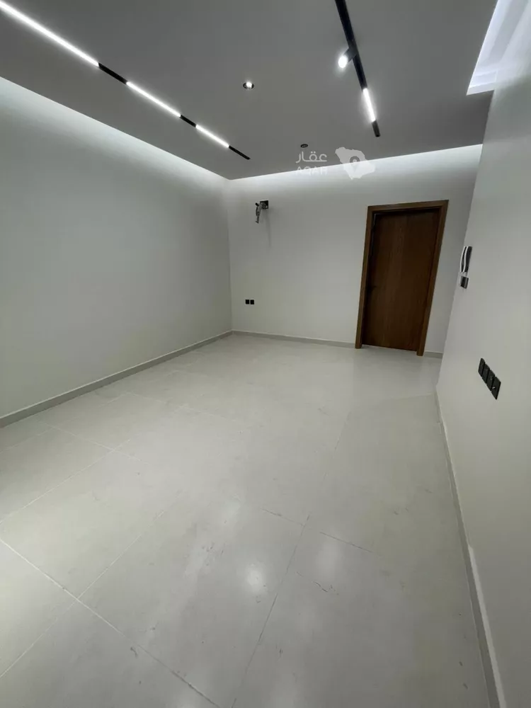 شقة للبيع في شارع طريق الامير سلطان بن عبدالعزيز, حي السويس 2, مدينة جازان, منطقة جازان 8