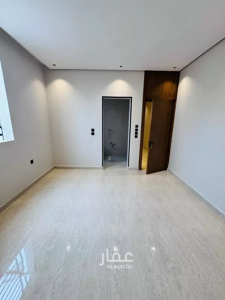 شقة للبيع في شارع العز بن عبدالسلام, حي السويس 1, مدينة جازان, منطقة جازان صورة 2