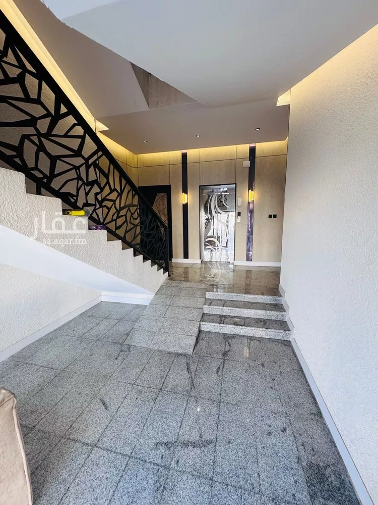 Floor for Sale in Jazan As Suways 18