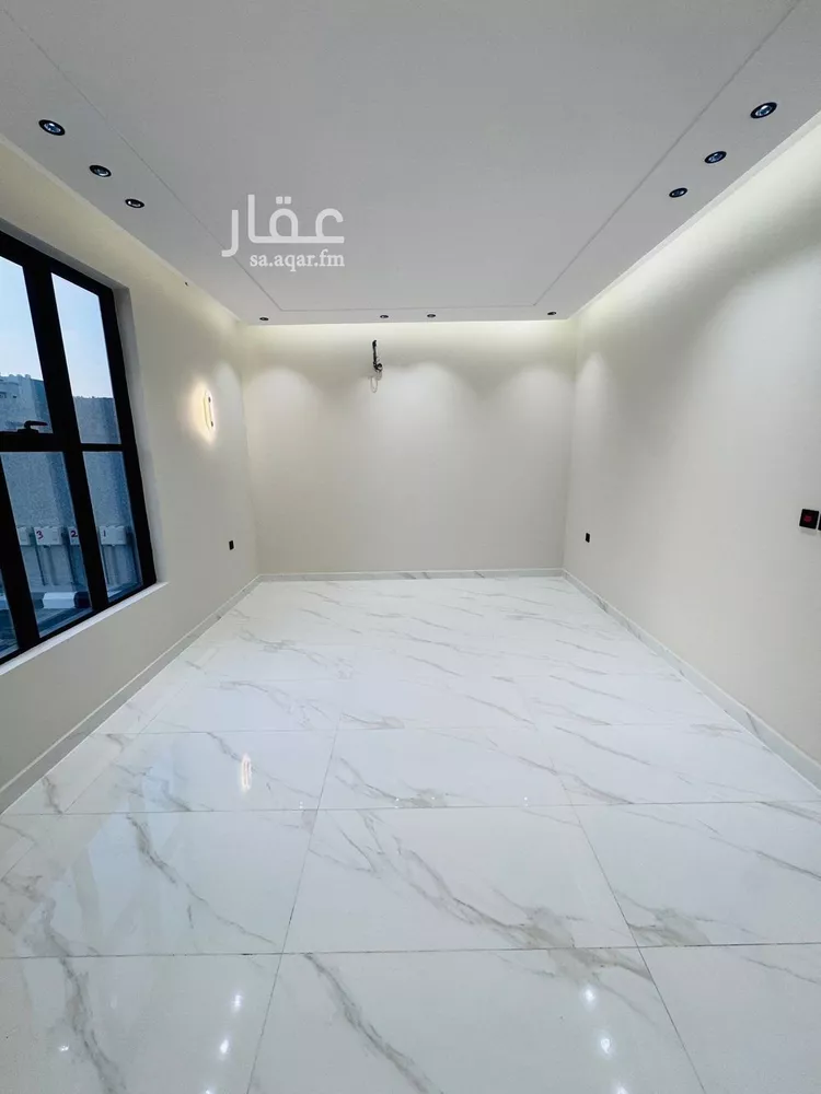 Floor for Sale in Jazan As Suways 9