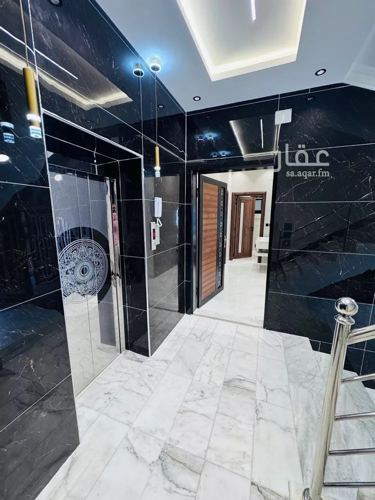 Floor for Sale in Jazan As Suways 9