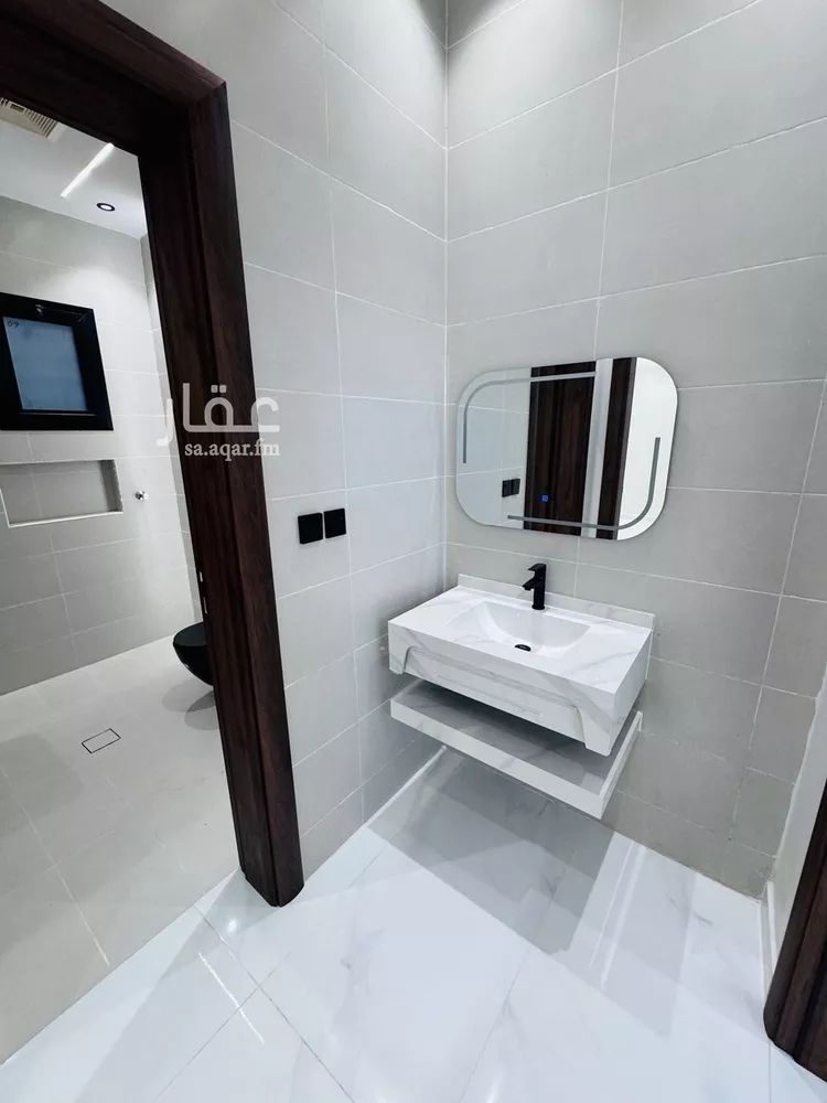 Floor for Sale in Jazan As Suways 6