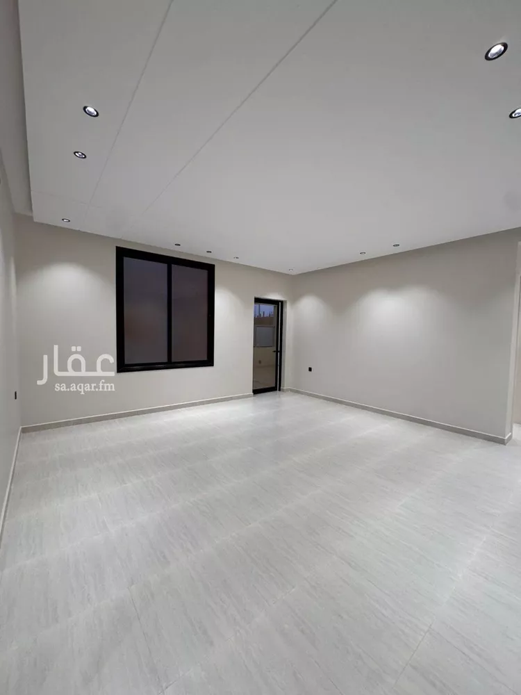 Floor for Sale in Jazan As Safaa 16
