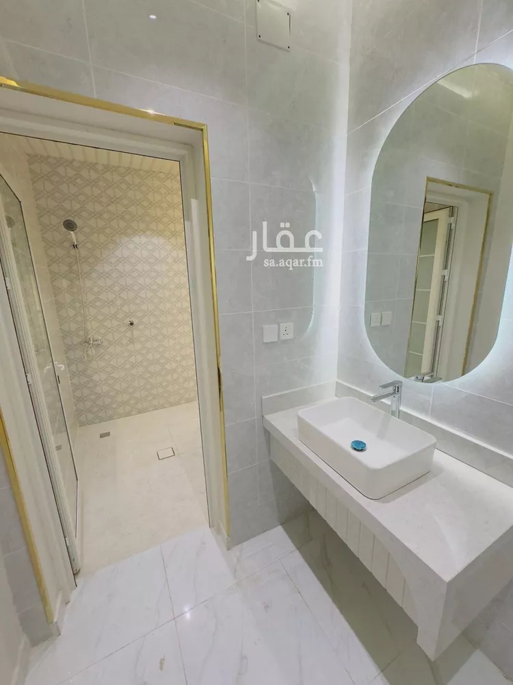 Floor for Sale in Jazan As Suways 16