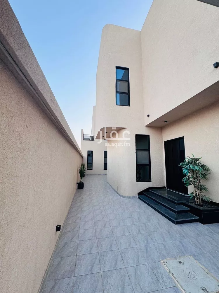 فيلا للبيع في شارع الملك فهد 20, حي الملك فهد, مدينة أبو عريش - أبو عريش, منطقة جازان صورة 5