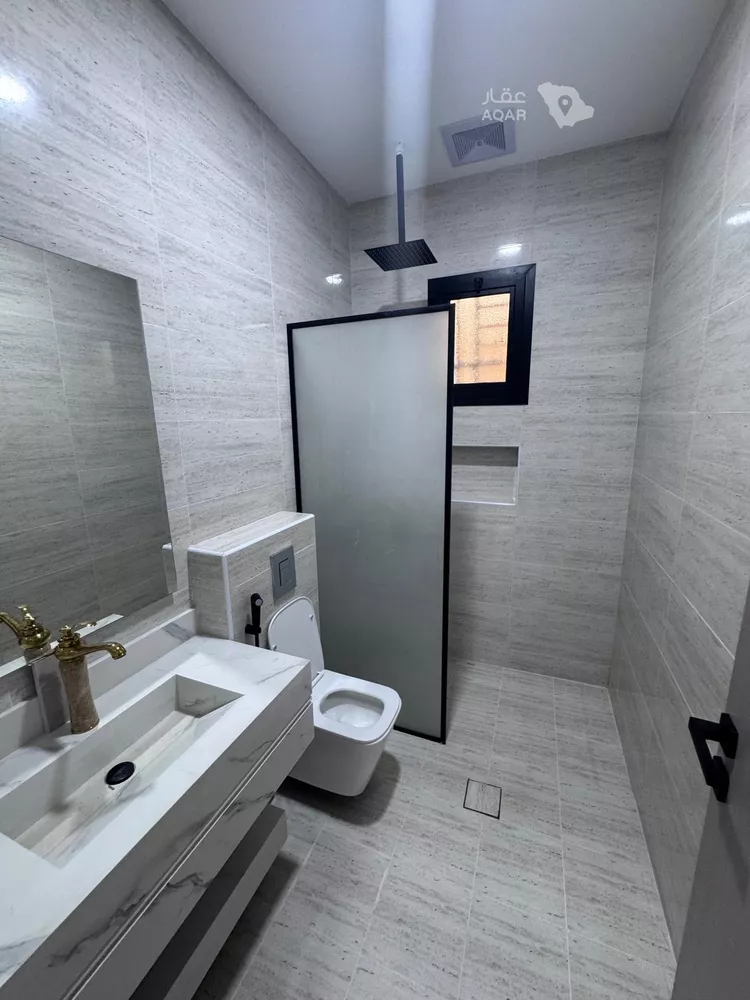 Floor for Sale in Jazan As Suways 12