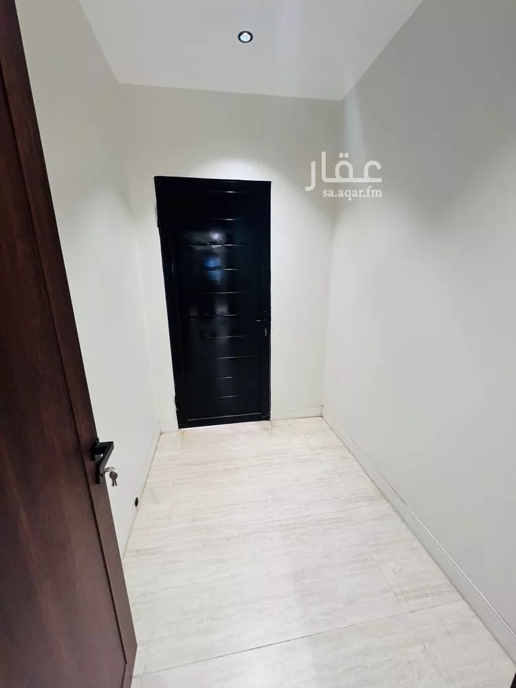 شقة للبيع في شارع شارع الامير ناصر بن عبد العزيز, حي الرحاب 1, مدينة جازان, منطقة جازان صورة 3