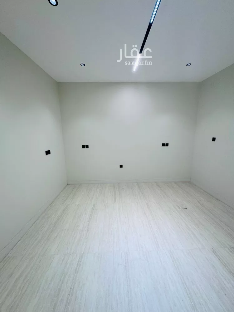 شقة للبيع في شارع شارع الامير ناصر بن عبد العزيز, حي الرحاب 1, مدينة جازان, منطقة جازان صورة 5