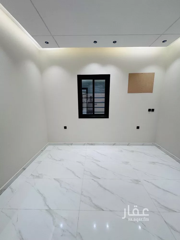 Floor for Sale in Jazan As Suways 16
