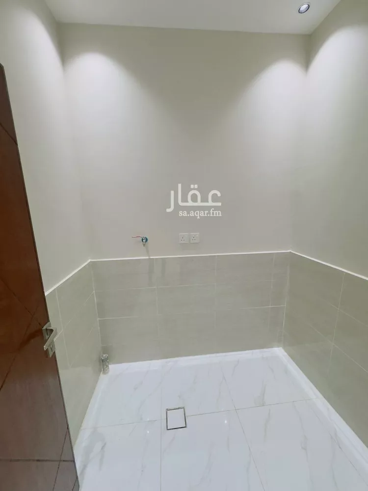 شقة للبيع في شارع شارع أم المؤمنين صفية, حي الرحاب 1, مدينة جازان, منطقة جازان صورة 3