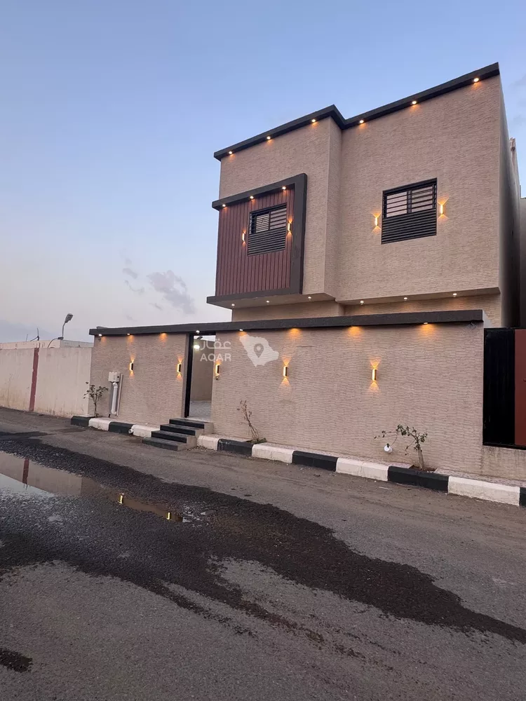 Villa for Sale in Abu `Arish Al Aseelh 3