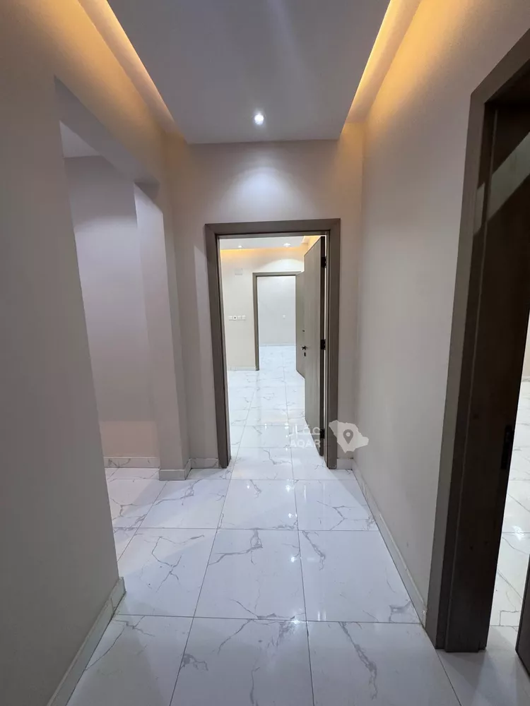 Villa for Sale in Abu `Arish Al Aseelh 6