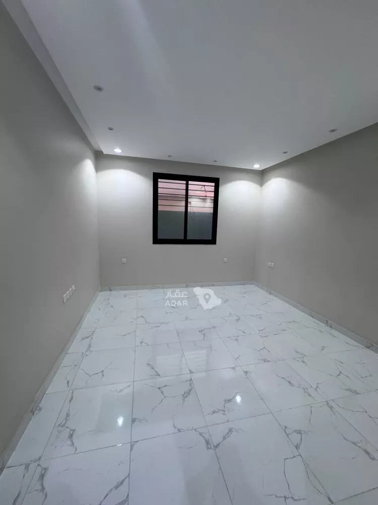 Villa for Sale in Abu `Arish Al Aseelh 18