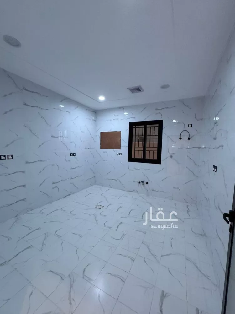 شقة للبيع في شارع شارع أبو بكر الصديق, حي الرحاب 1, مدينة جازان, منطقة جازان صورة 3