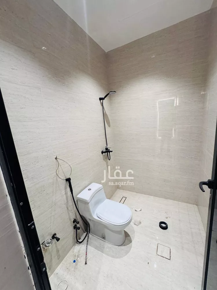 شقة للبيع في شارع العز بن عبدالسلام, حي السويس 1, مدينة جازان, منطقة جازان صورة 2