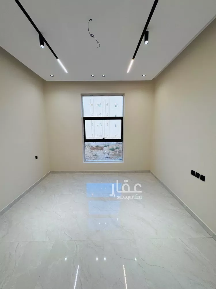 شقة للبيع في شارع طريق الامير سلطان بن عبدالعزيز, حي السويس 2, مدينة جازان, منطقة جازان 9