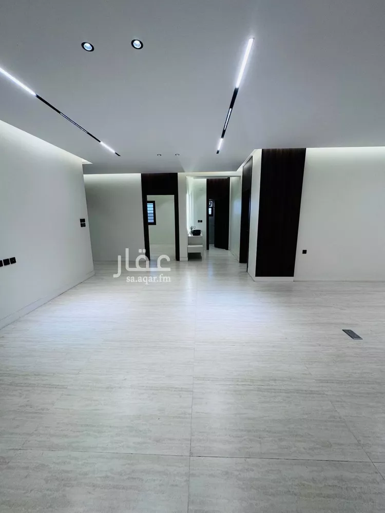 Floor for Sale in Jazan As Suways 15