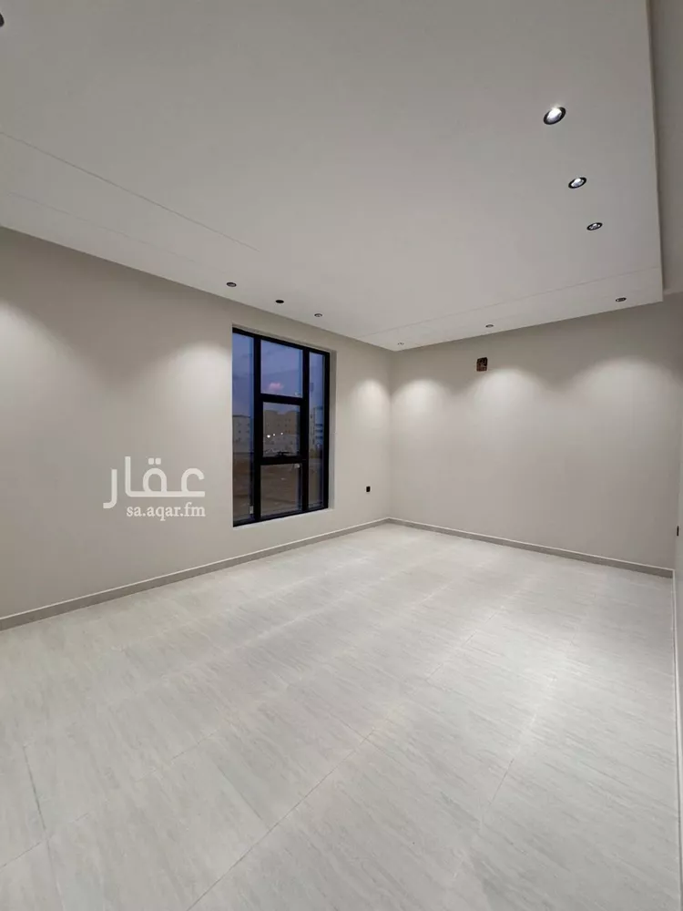 شقة للبيع في شارع شارع صلاح الدين الايوبي, حي الصفاء, مدينة جازان, منطقة جازان صورة 4