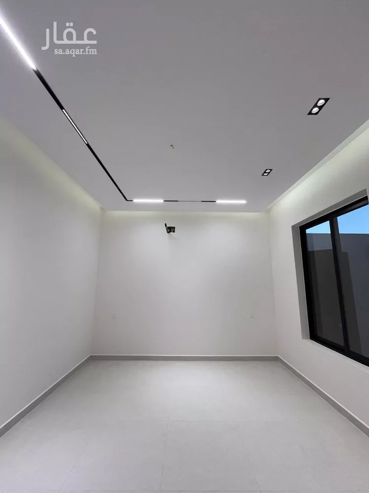 فيلا للبيع في شارع ابي علي الفارسي, حي السويس 1, مدينة جازان, منطقة جازان صورة 2