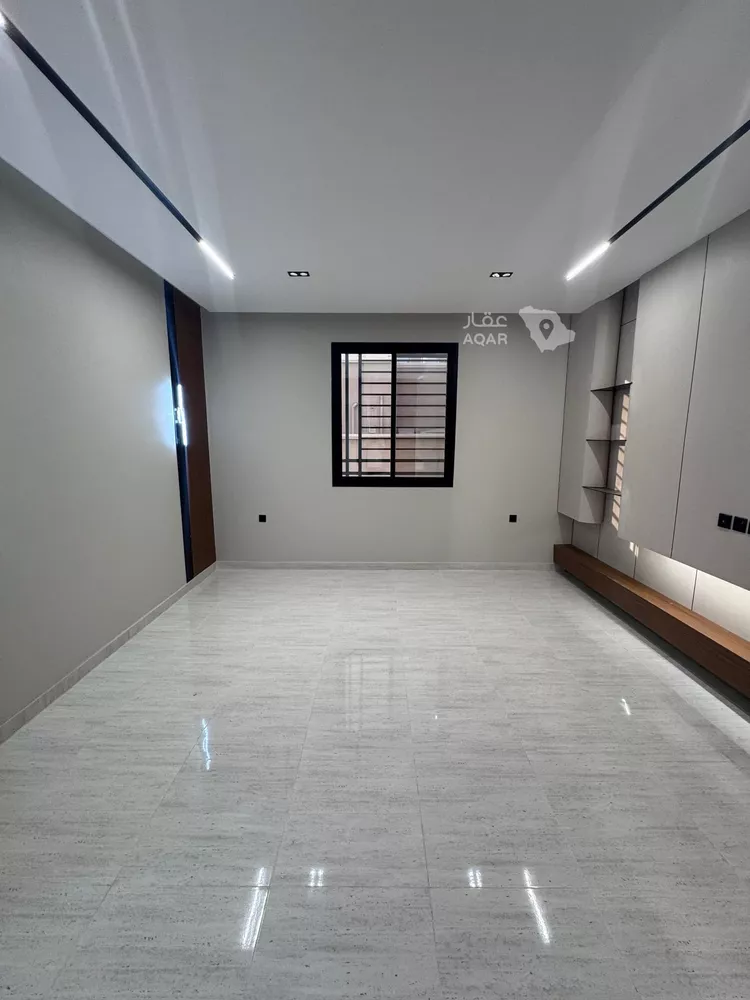 Floor for Sale in Jazan As Suways 3