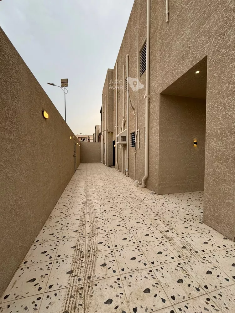 Villa for Sale in Abu `Arish Ar Rawdah 2