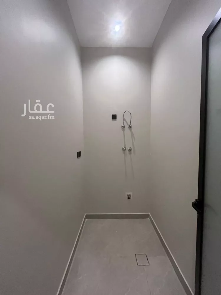 شقة للبيع في شارع فهد بن عبدالعزيز, حي الشاطئ, مدينة جازان, منطقة جازان صورة 2