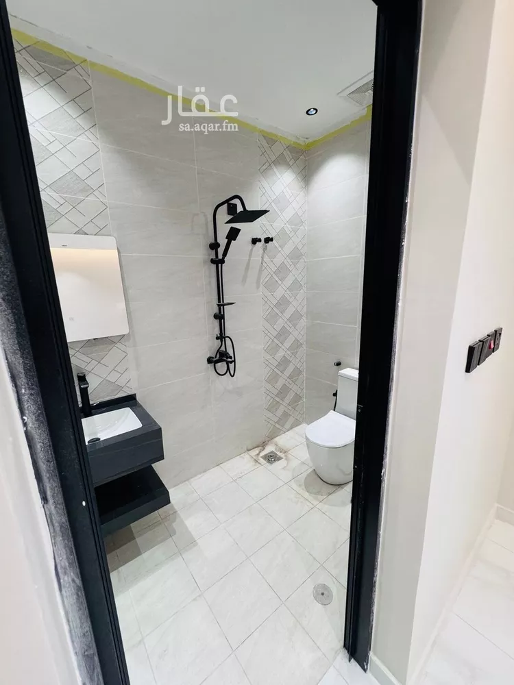شقة للبيع في شارع عروة ابن حزام, حي السويس 1, مدينة جازان, منطقة جازان صورة 3