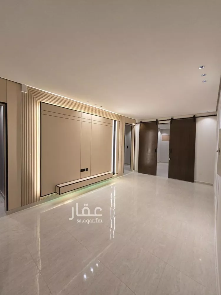 شقة للبيع في شارع شارع شهيد الدين ثم الوطن حسن يحيى مفرح الجابري, حي المطار, مدينة جازان, منطقة جازان صورة 4